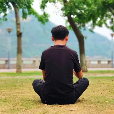 2025年真人一人一半情侣头像