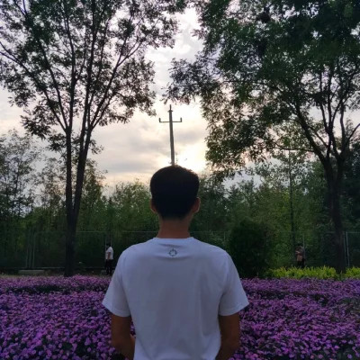 2025年真人一人一半情侣头像
