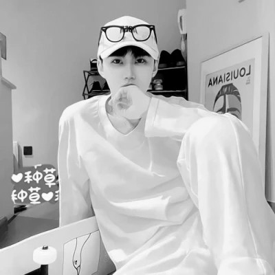单人黑白优质霸气情头图片
