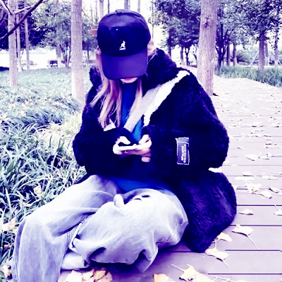 超拽单人情侣头像一对一左一右