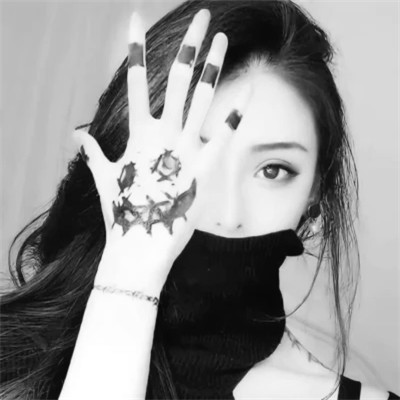 头像情侣霸气黑白一男一女