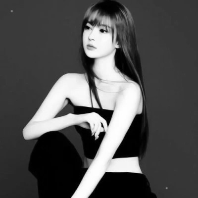 头像情侣霸气黑白一男一女
