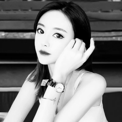 头像情侣霸气黑白一男一女