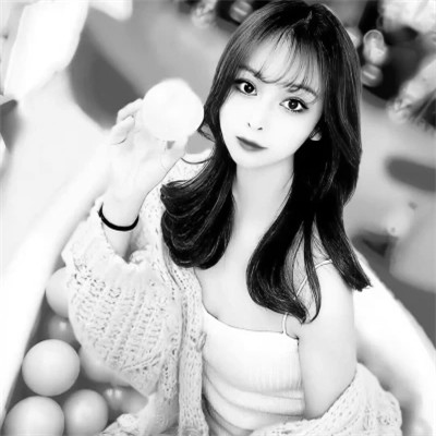 头像情侣霸气黑白一男一女