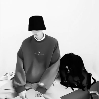 一男一女超拽霸气黑白情侣头像