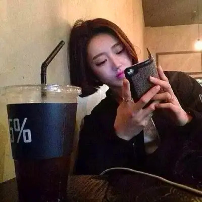 好看到爆的一男一女情头图片
