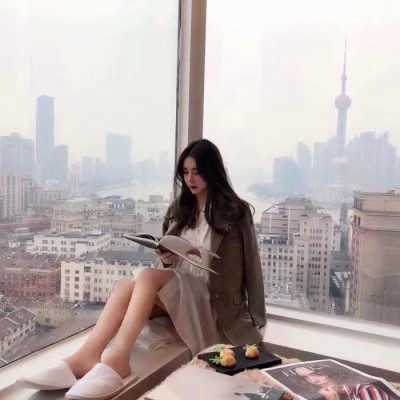 2025流行情侣头像一男一女一人一张