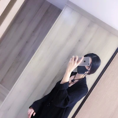 2025流行情侣头像一男一女一人一张
