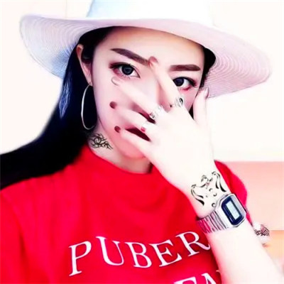 2025情侣头像一男一女情头超火图片