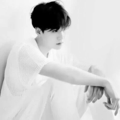 好看情头一男一女分开黑白