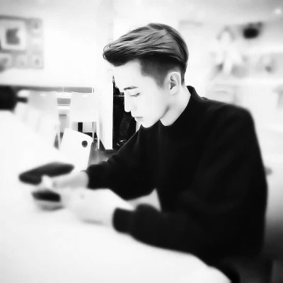 好看情头一男一女分开黑白