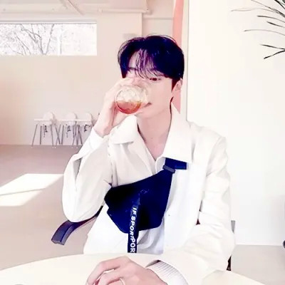 一男一女微信情侣头像情侣专用