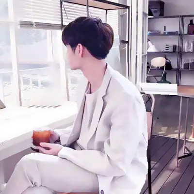情侣头像浪漫一人一张