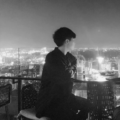 黑白情头一男一女一左一右