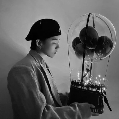 黑白情头一男一女一左一右