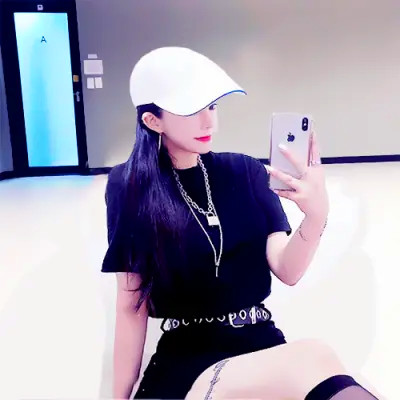 2025年微信头像情侣一男一女图片