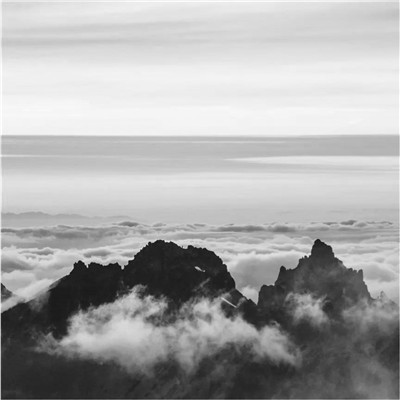 微信黑白山水风景头像