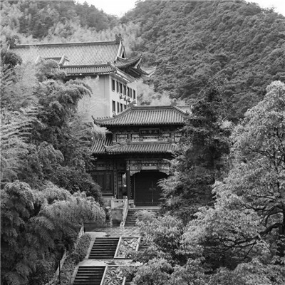 微信黑白山水风景头像