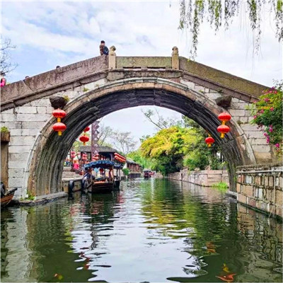 2025年最好旺财山水风景图片头像
