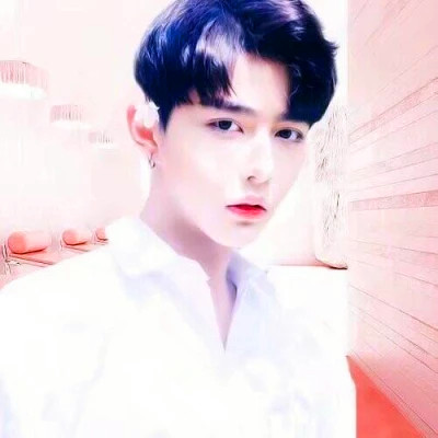 超高清独一无二一男一女的情侣头像