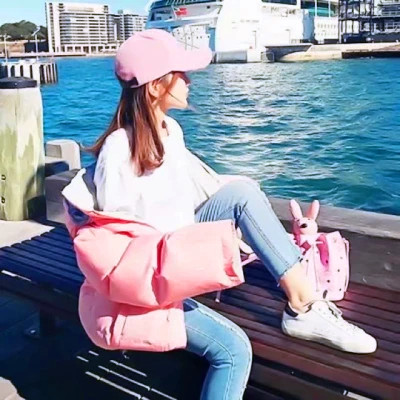 超高清独一无二一男一女的情侣头像