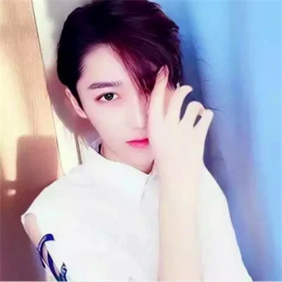 超高清独一无二一男一女的情侣头像