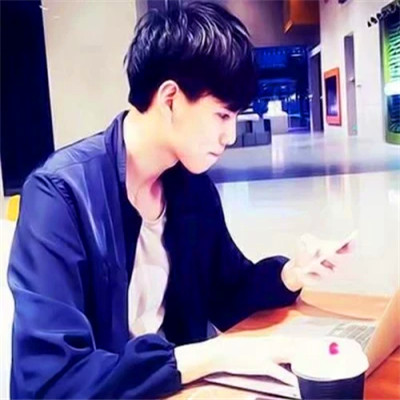 超高清独一无二一男一女的情侣头像
