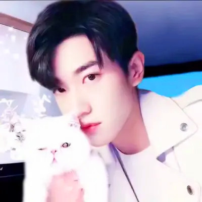 cp头像真人情侣一左一右