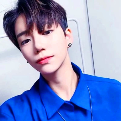 cp头像真人情侣一左一右