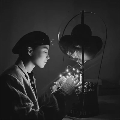 灰色系黑白情头一男一女