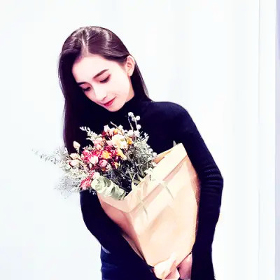 情侣头像男女一左一右配对超火图片