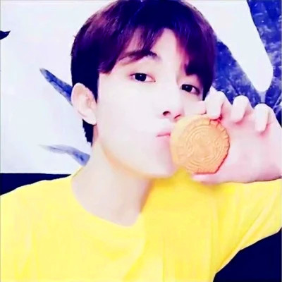 高端大气上档次的情侣头像