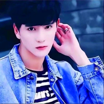 高端大气上档次的情侣头像