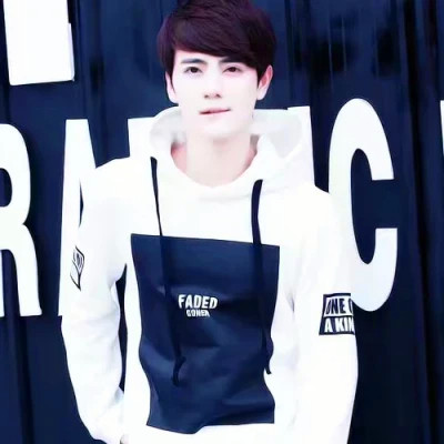 高端大气上档次的情侣头像