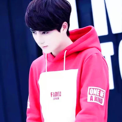 高端大气上档次的情侣头像