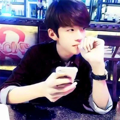 高端大气上档次的情侣头像