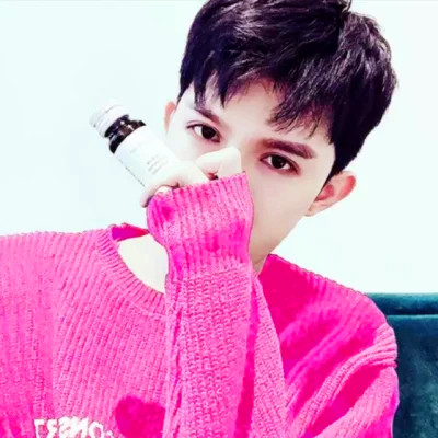 高端大气上档次的情侣头像