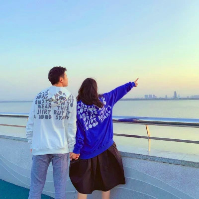 2025年新款浪漫情侣头像