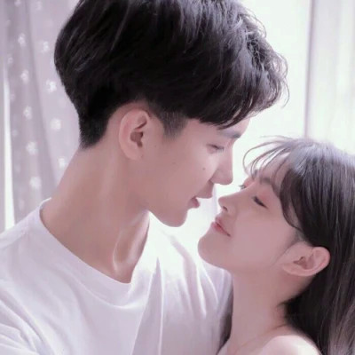 2025年新款浪漫情侣头像