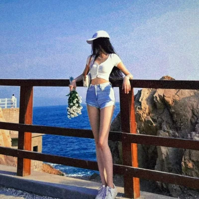 不露脸女头真人唯美图片