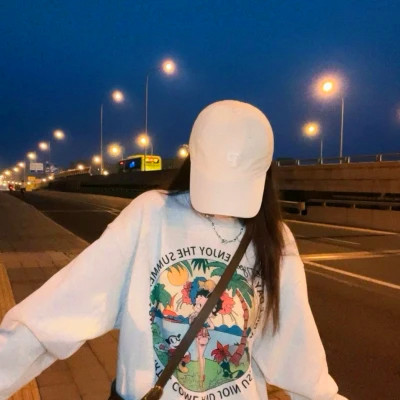 不露脸女头真人唯美图片