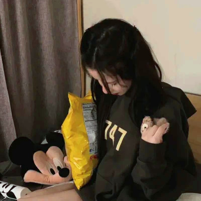 不露脸女头真人唯美图片