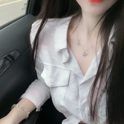 不露脸女头真人唯美图片