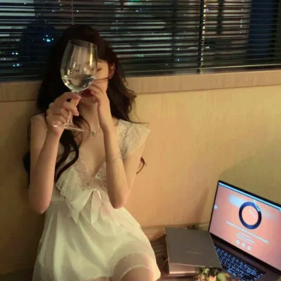 超级好看的高清女生头像