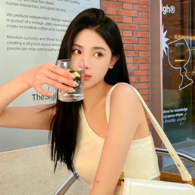 女生头像超火超级好看