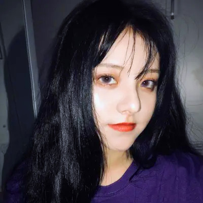 超拽霸气的女生头像
