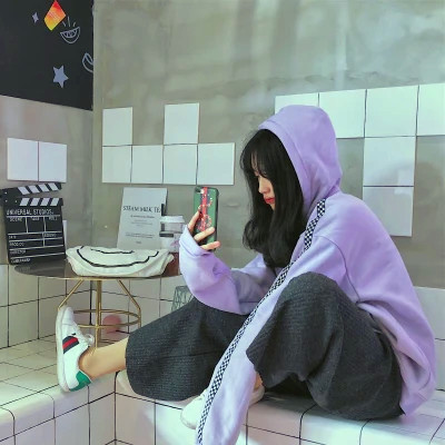 超拽霸气的女生头像