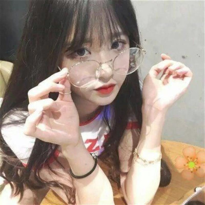 超拽霸气的女生头像