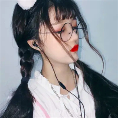 个性酷拽的霸气女生头像