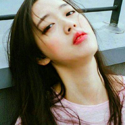 个性酷拽的霸气女生头像